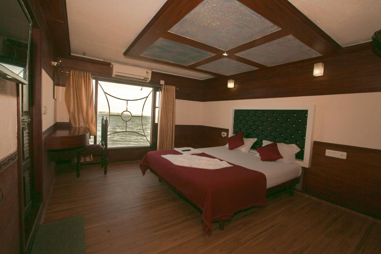 Harmony Houseboats Hotel Alappuzha Luaran gambar